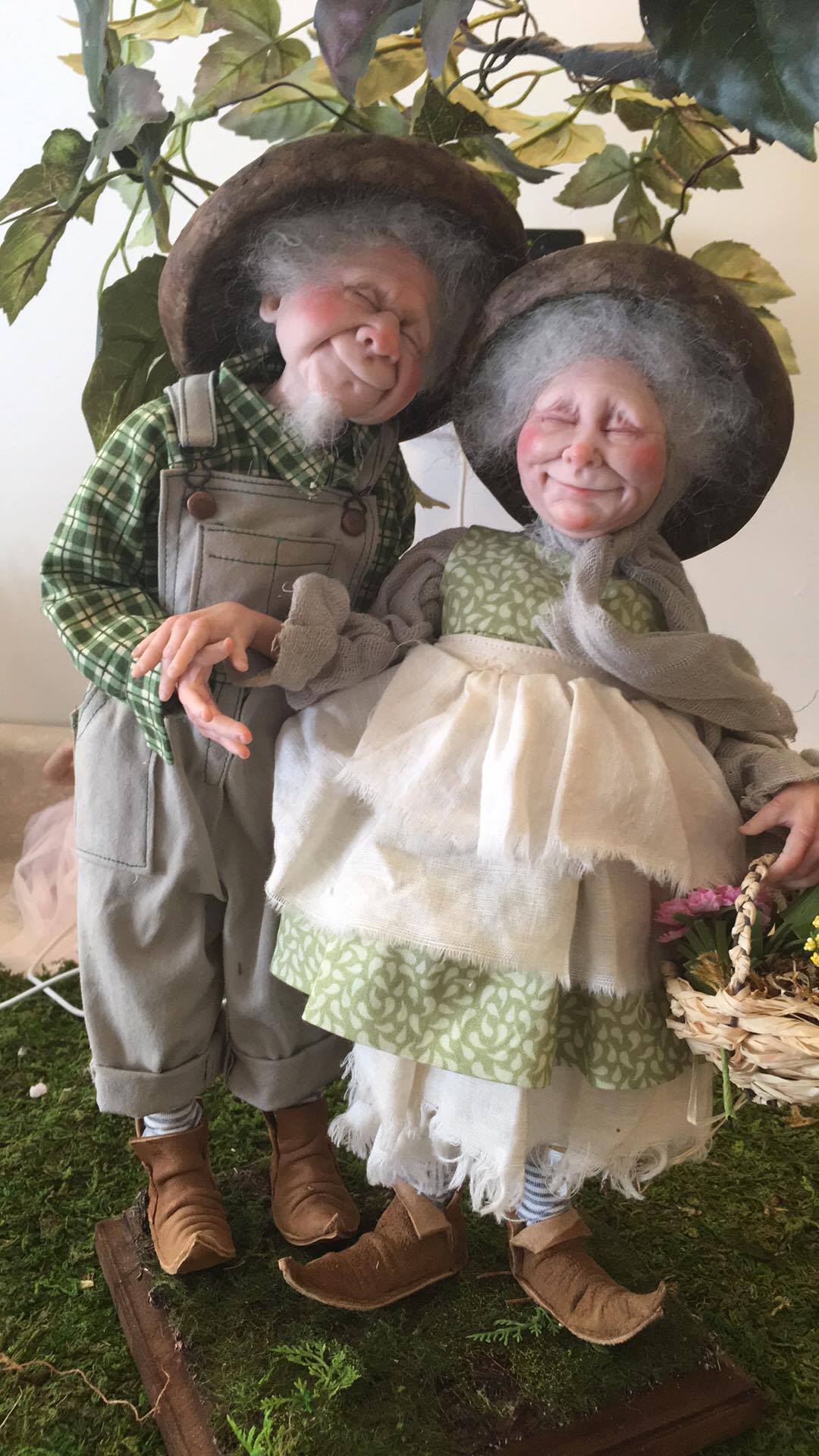 costumes-art-dolls-01.jpg