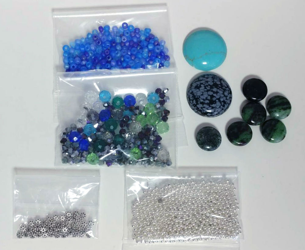 wire-bangleblue820b.jpg
