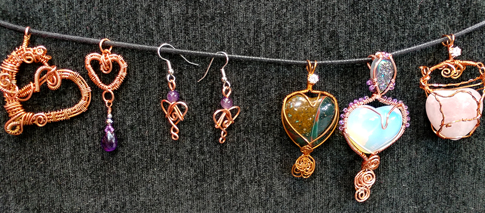 wire-wrapped-hearts-01.jpg
