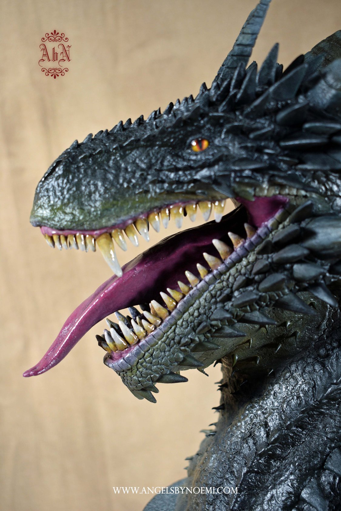 sculpting-dragons-07.jpg