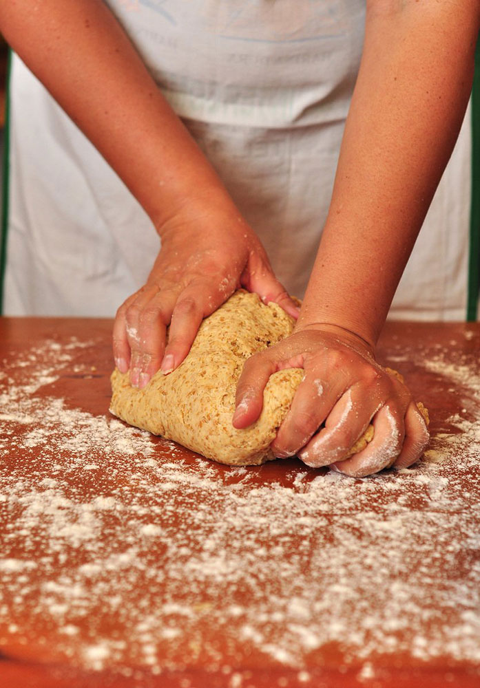 beginning-bread-making-04.jpg