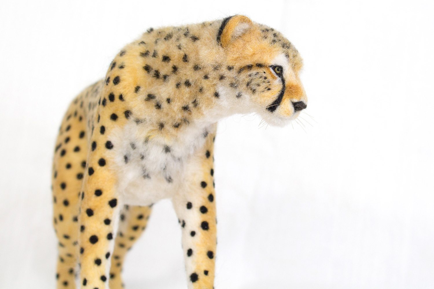 needle-felt-cat-sculpture-12.jpg
