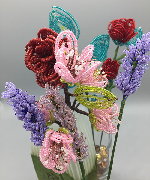 How to Make French Beading Flowers LIVE with Shahar Boyayan