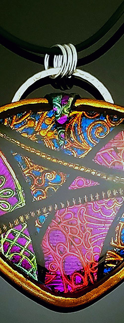 Faux Dichroic Mosaics on Resin