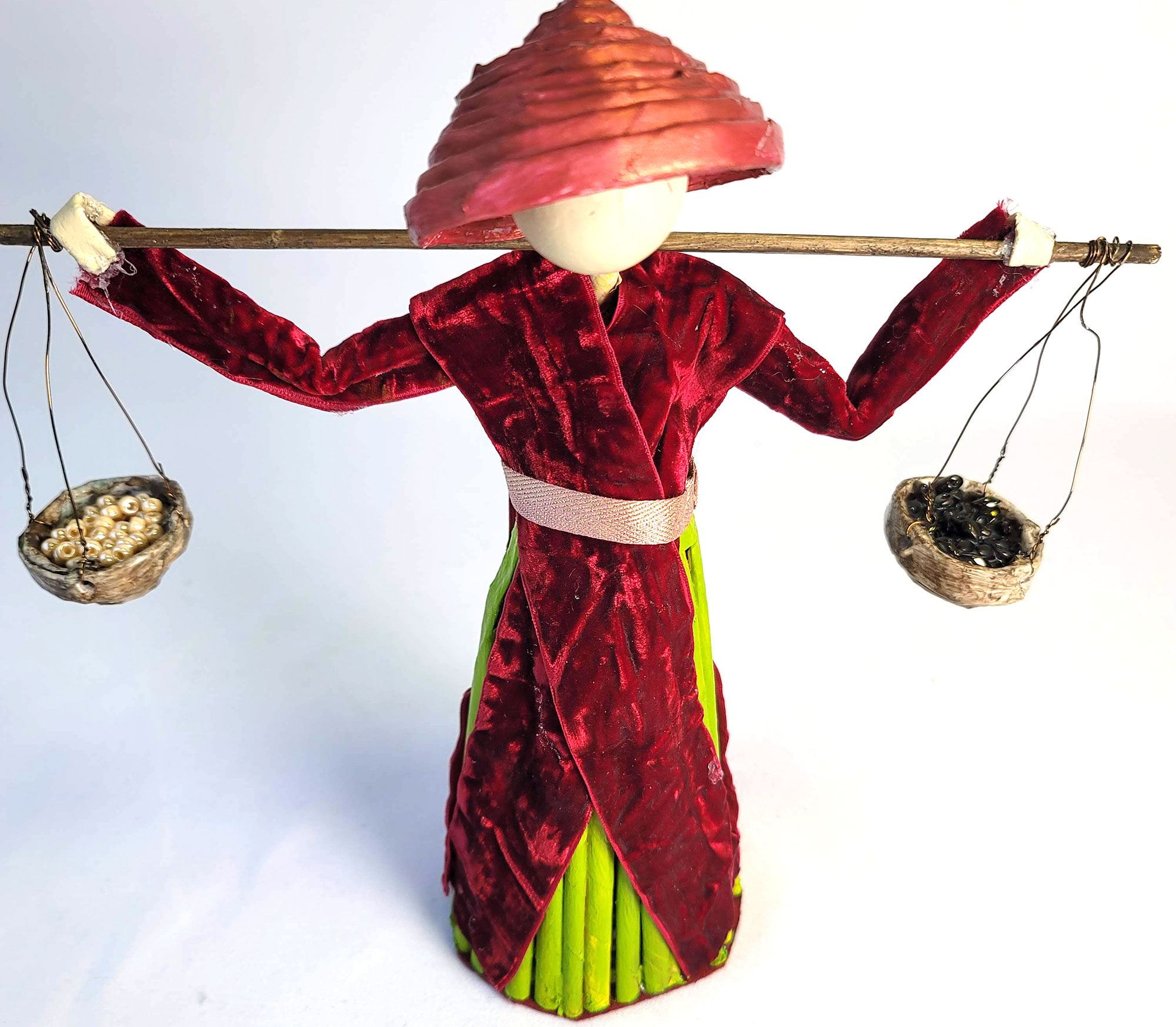 How to Make Newspaper Art Dolls! LIVE with Shahar Boyayan