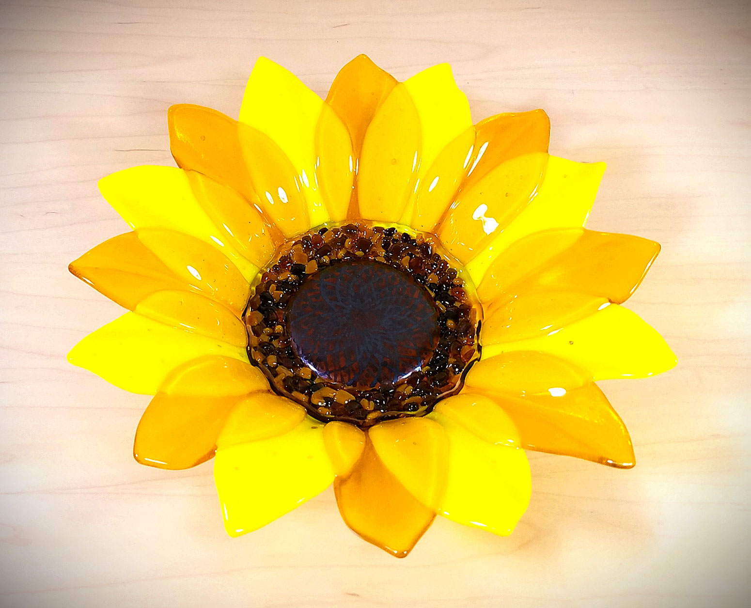 Fused Glass Flowers: Bowls, Sun Catchers, and Table Art! LIVE w/ Ilene Barnett