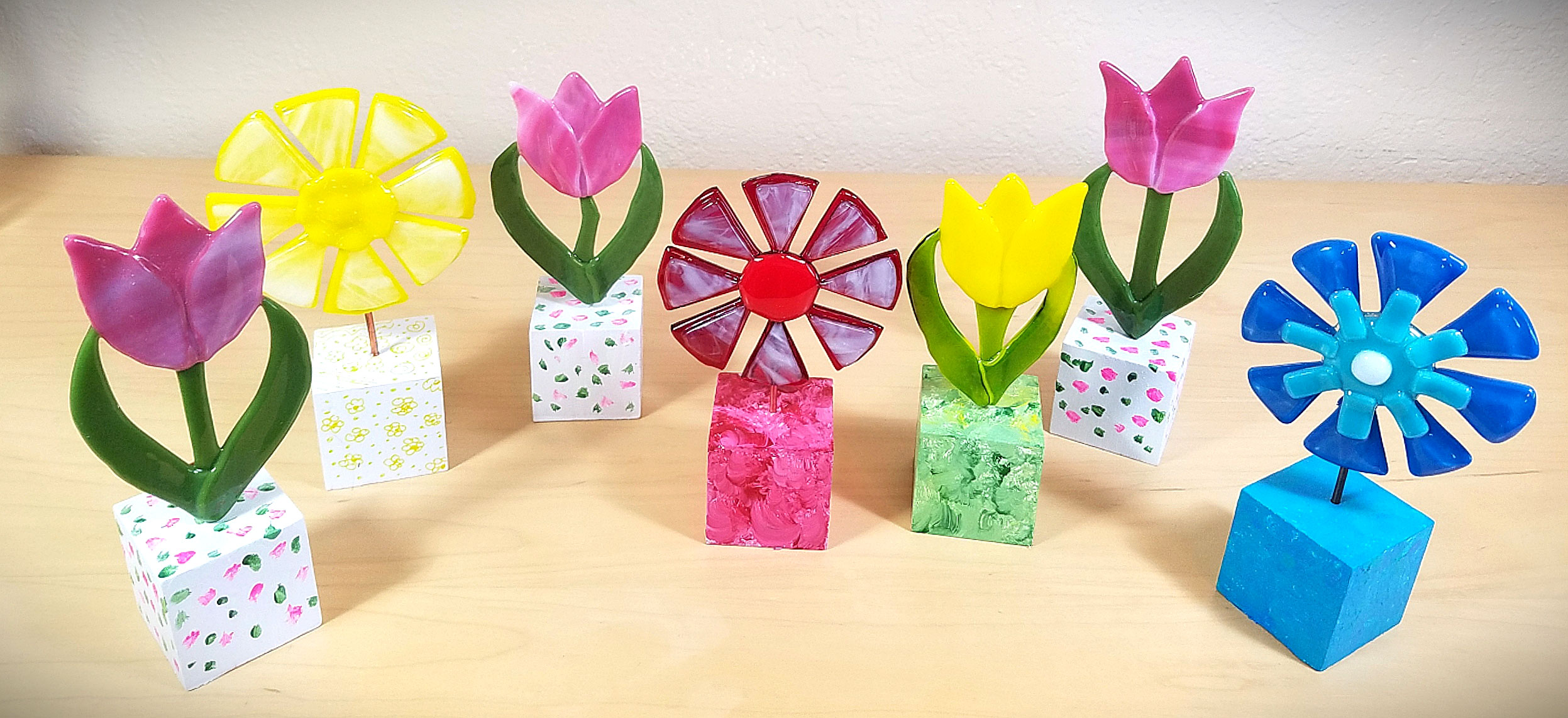 Fused Glass Flowers: Bowls, Sun Catchers, and Table Art! LIVE w/ Ilene Barnett