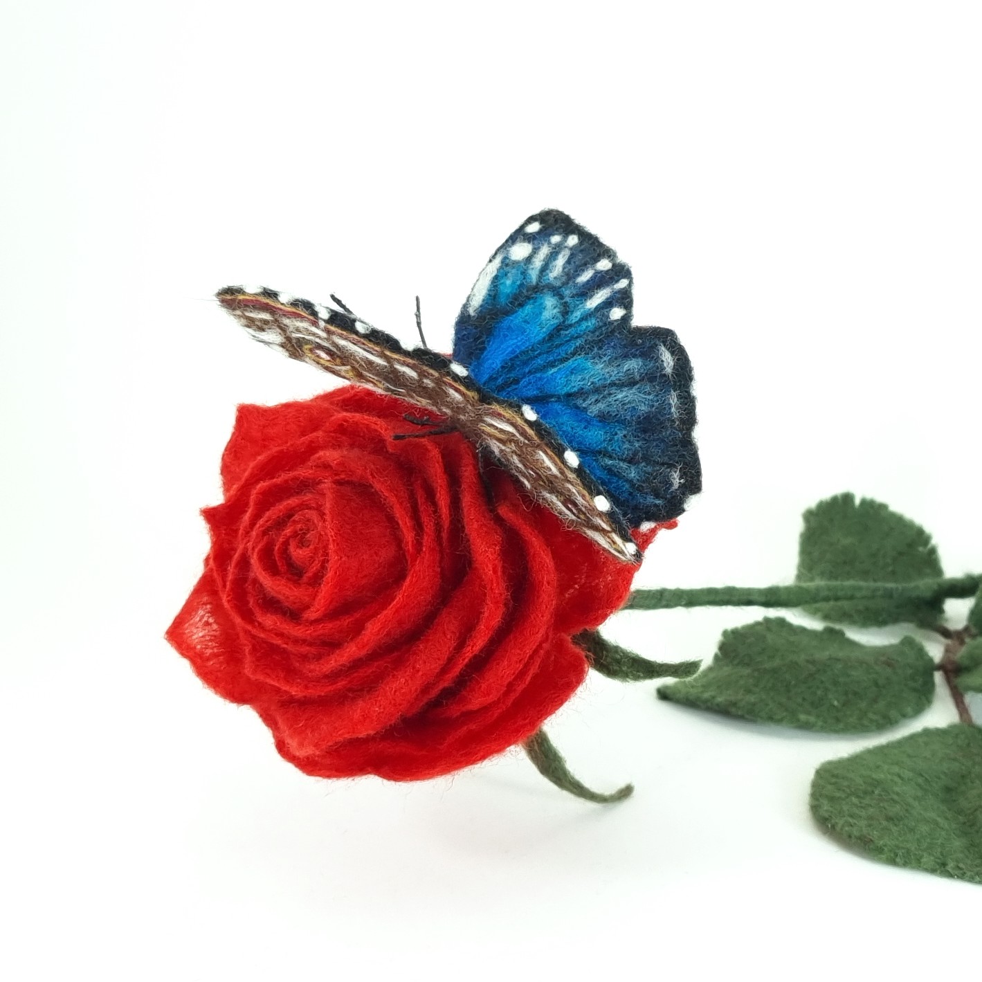 How to Make a Realistic Needle Felted Rose﻿! LIVE with Tjarda van der Dussen