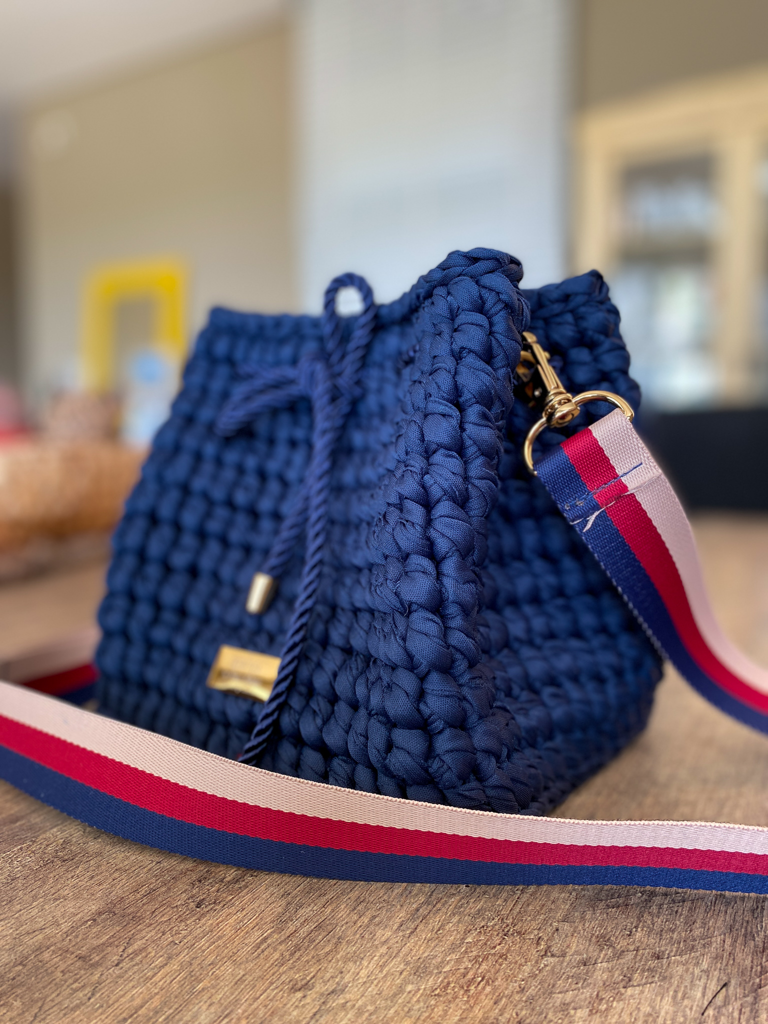 SMALL BITES SERIES: ﻿How to Make a Crochet Crossbody Purse! LIVE with Márcia Mallmann
